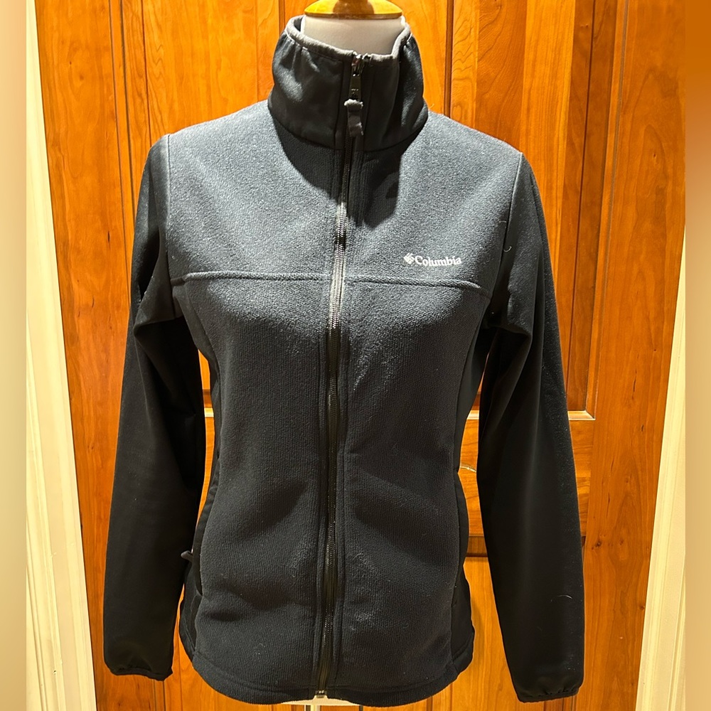 Columbia Jacket Size Small